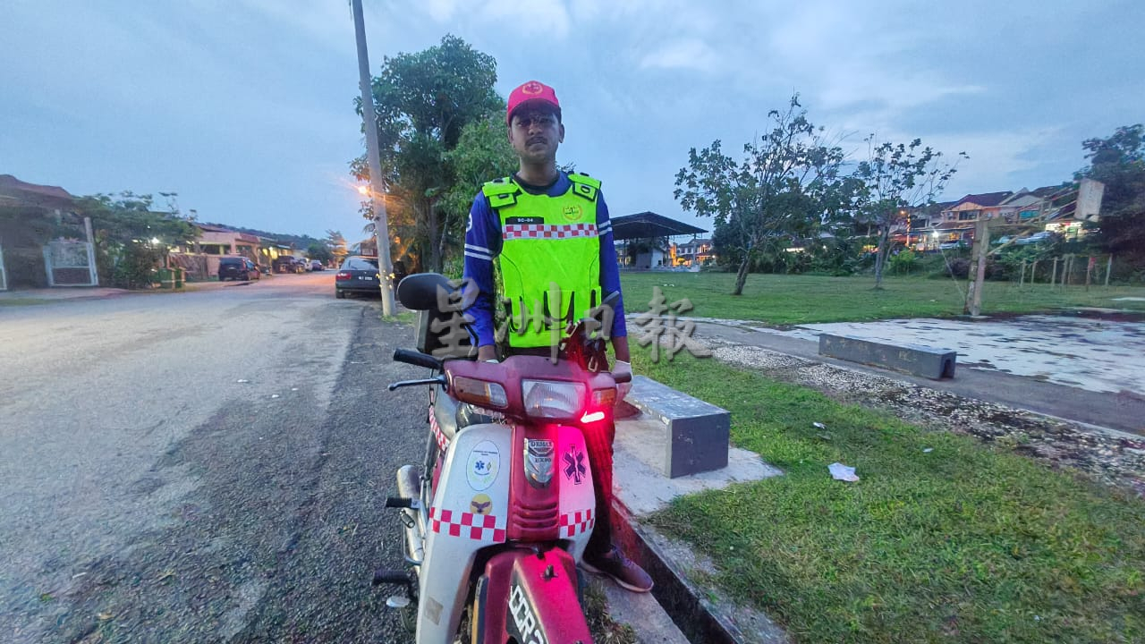 东：（已签发）摩托医疗救援队 免费为伤者提供即时初步治疗