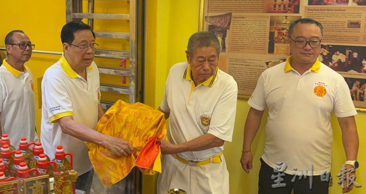 设定4pm发布(大北马)九皇爷诞辰庆典将至 香港巷斗母宫展出“炉中之王”宣德炉引瞩目