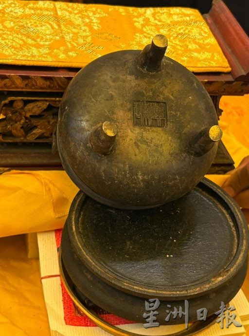 设定4pm发布(大北马)九皇爷诞辰庆典将至 香港巷斗母宫展出“炉中之王”宣德炉引瞩目