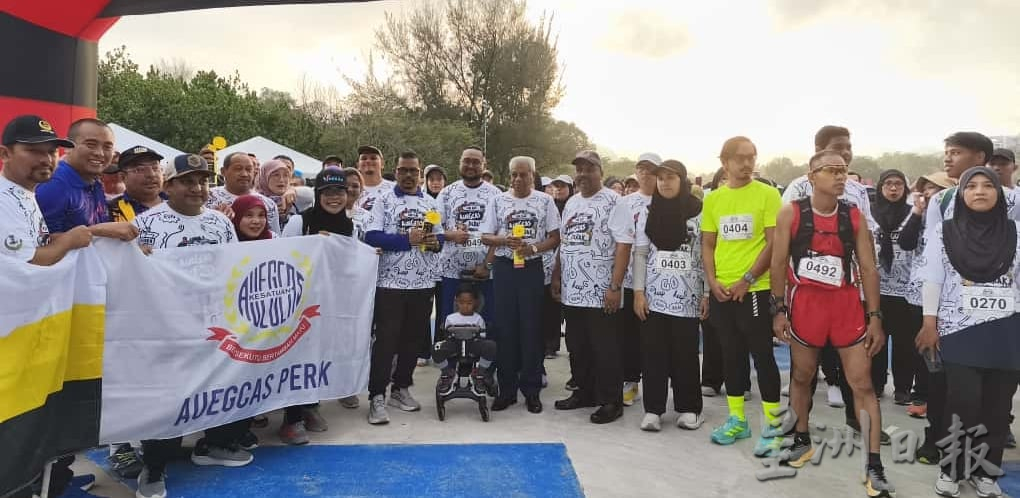 阿德南:公务员私家车执行公务 建议增加交通津贴