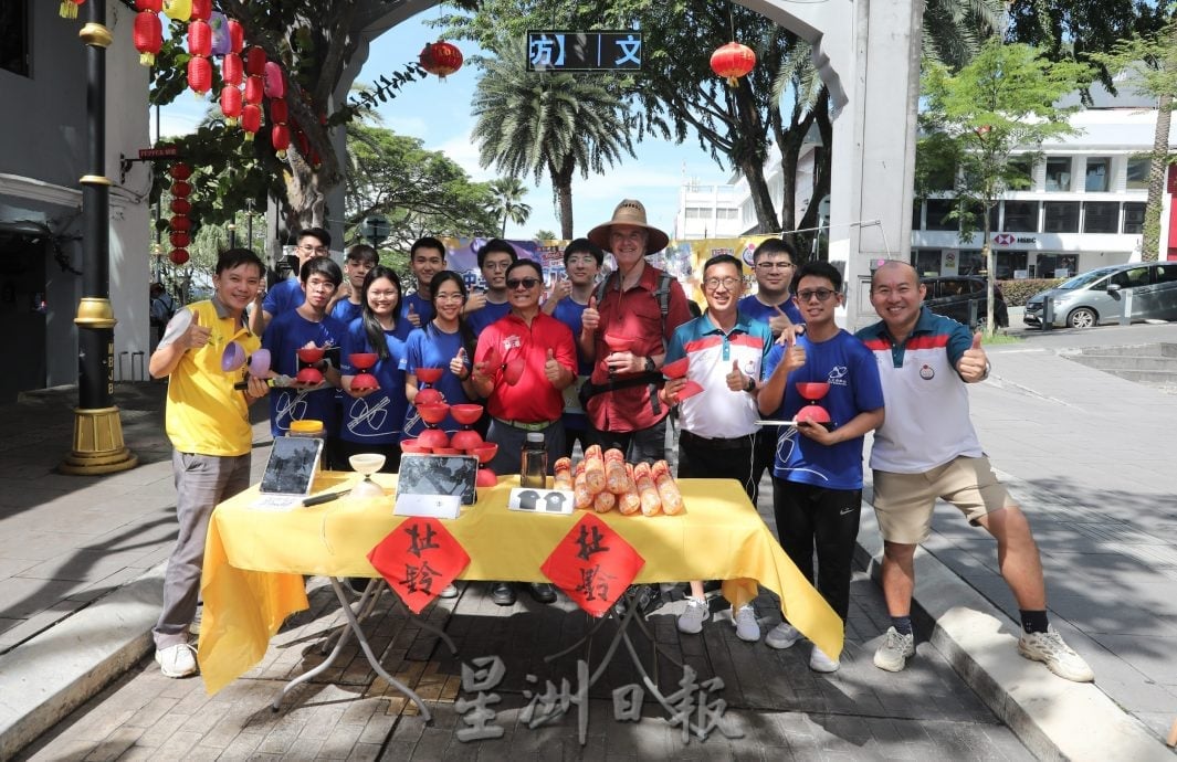 文化街秀中文 国际友人大赞中华文化