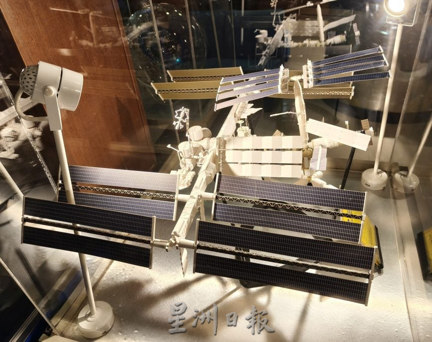  （古城封底主文）用眼睛去旅游：阿尔花拉子米天文综合中心（下）