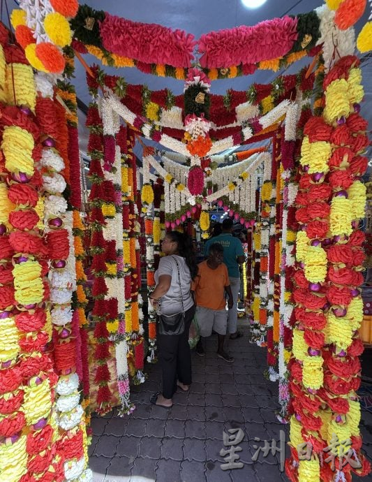 (古城第二版主文)小印度屠妖节市集,色彩缤纷!