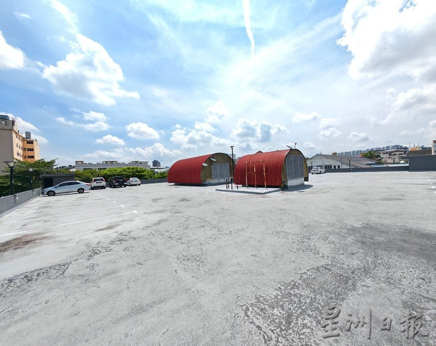 李三路小贩中心卫生恶化,承包商换了又换仍无改善