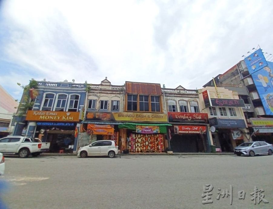 必下//大都会/加影市区老街,如今已变成“小印度“,屠妖节前夕好热闹