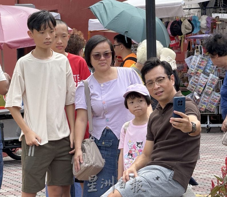 屠妖节假期，旅游区笑一个“打卡”！