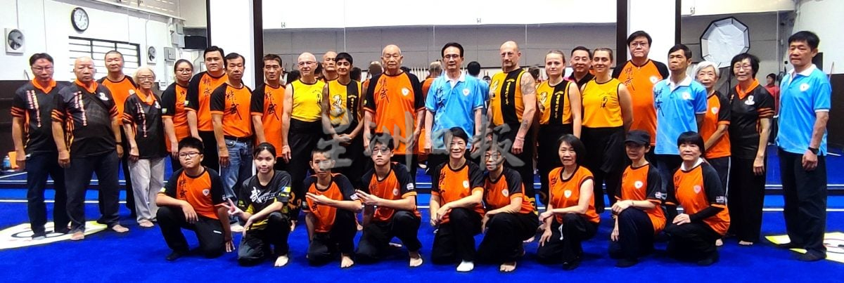 已签发（大北马）泰北英国籍南拳师父莱恩访槟城精武体育会