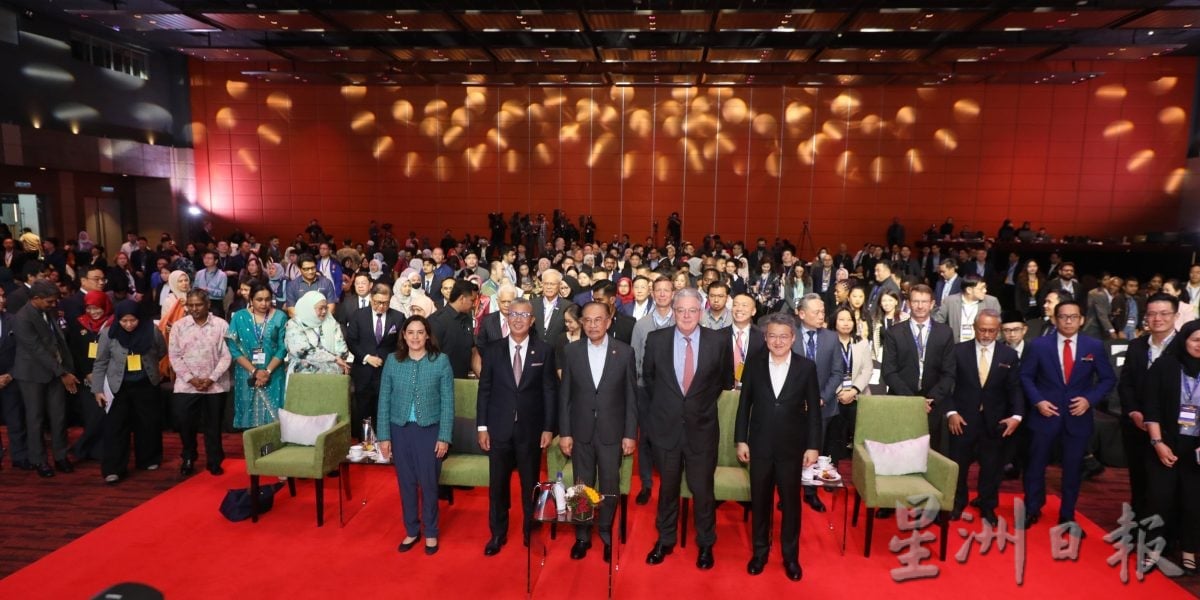 未签 安华:强化大马投资中心地位,免本地企业被落下