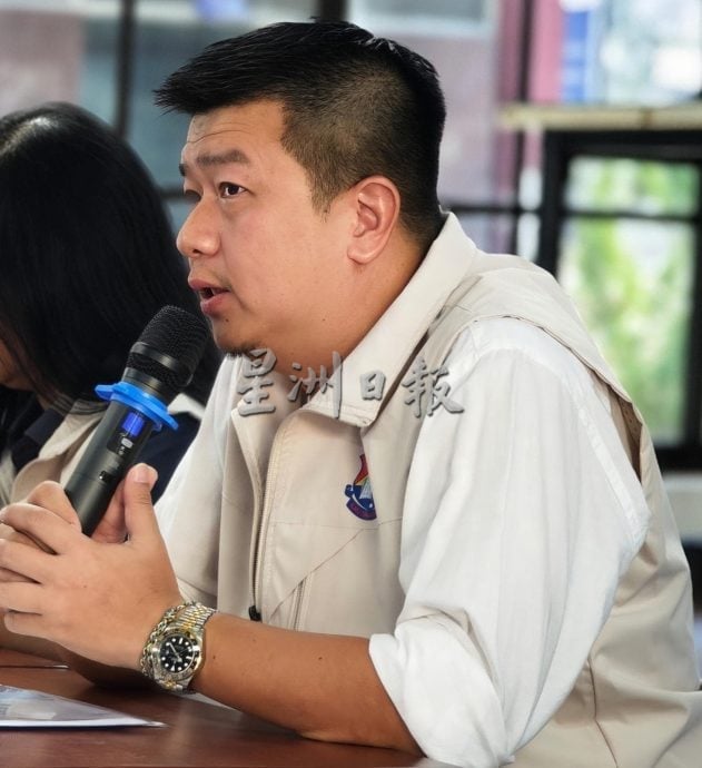 (大北马)大山脚和平路中学星洲海鸥“爱华教义演”