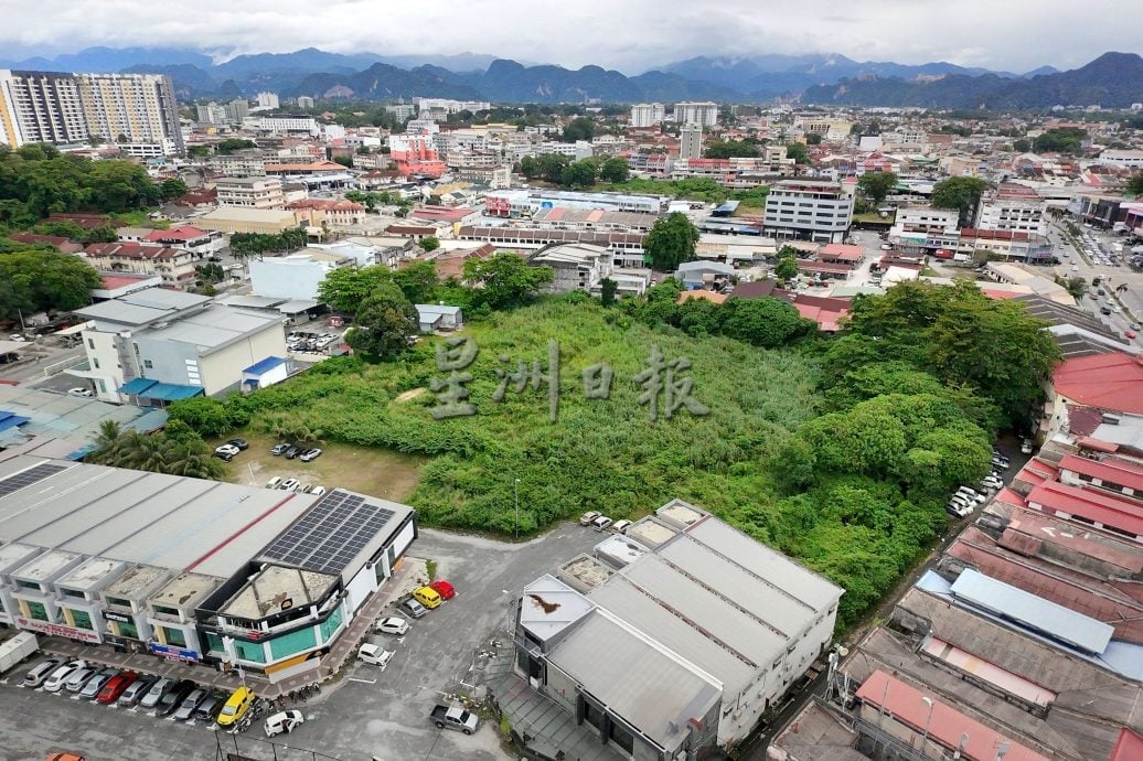 霹:封面主文∕怡市区3商业项目规划申请 发展旧白脚楼 酒店 27楼商厦