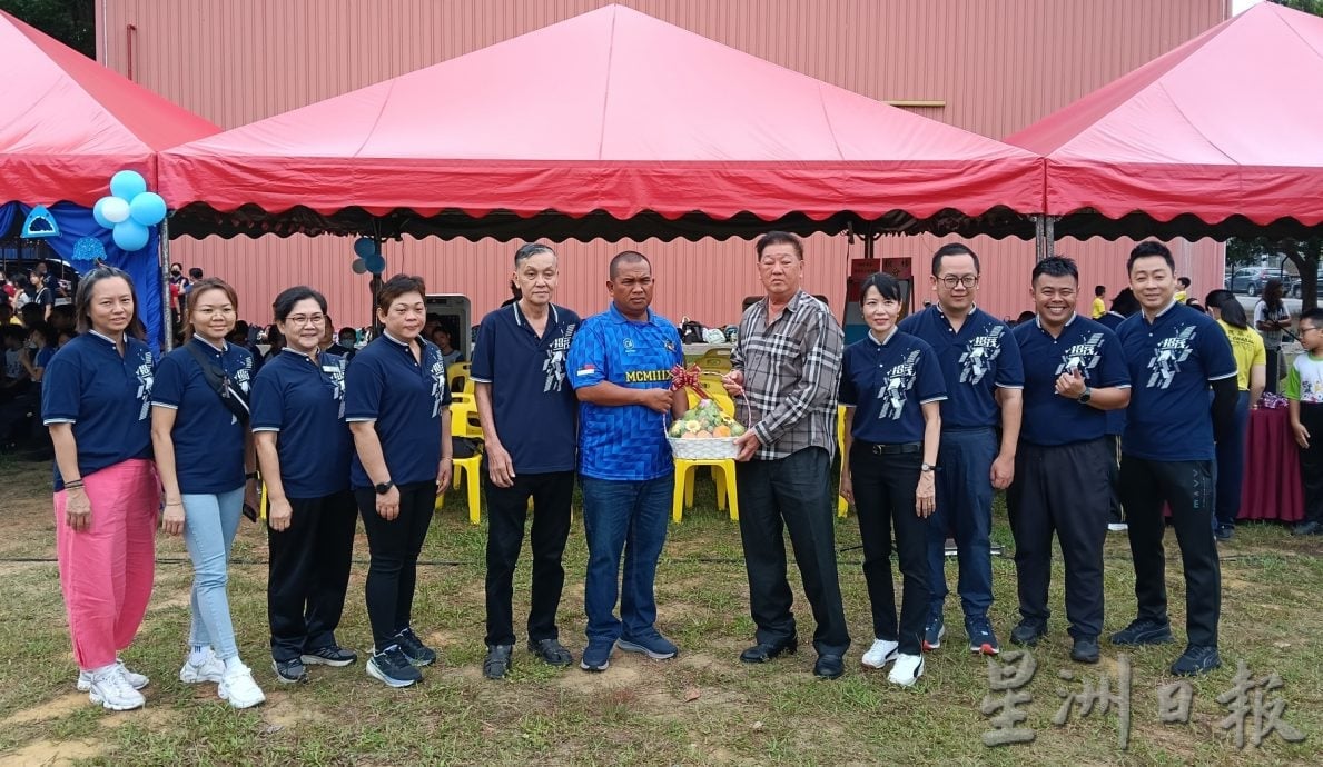 (古城第三版主文)斥资4万改善提升·招茂华小运动会首度在草场举行