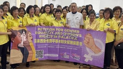 吁选民保持清醒 陈德钦:勿被火箭的“低端政治”操控