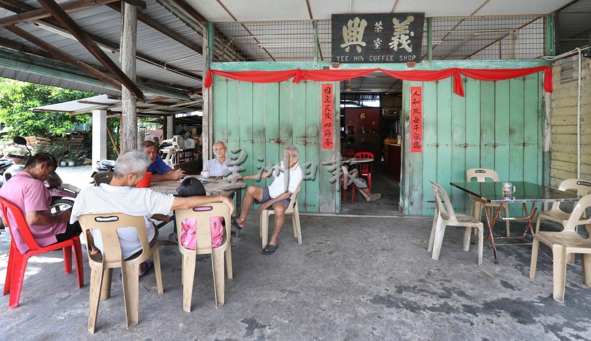 待上网: 新村美化动起来 |28日见报∕ 甲板新村活化 从老建筑文史到社区美化串连魅力