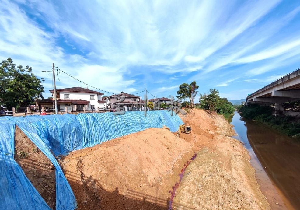 芙市政厅拨345万重建挡土墙 奥克兰花园地陷工程明年4月竣工