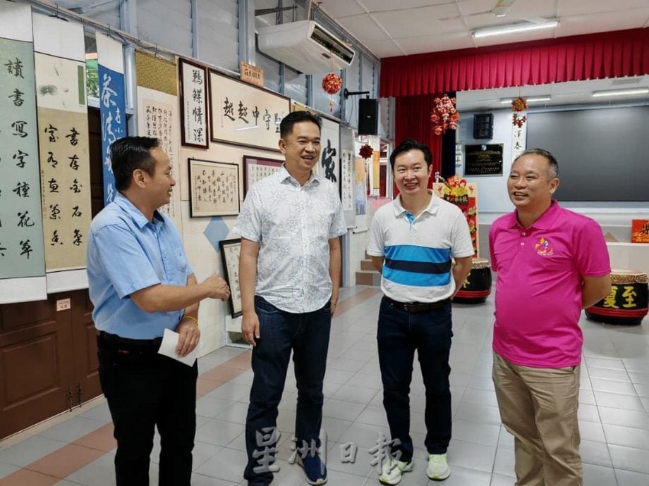 启文小学百年校庆倒数 71万善款汇聚母校情