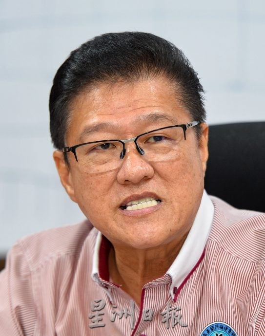 供星洲网/东天宫澄清不收地,“四块八”业者齐盼美化带旺生意