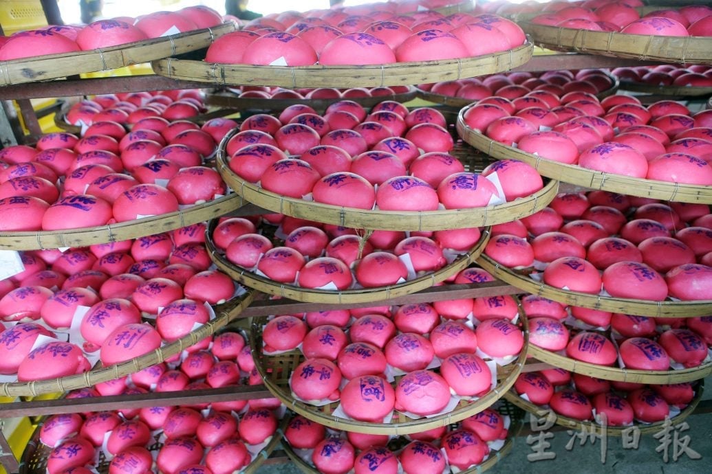 ★10月29日见报∕星角摄｜龟包的诞生得靠群众群力