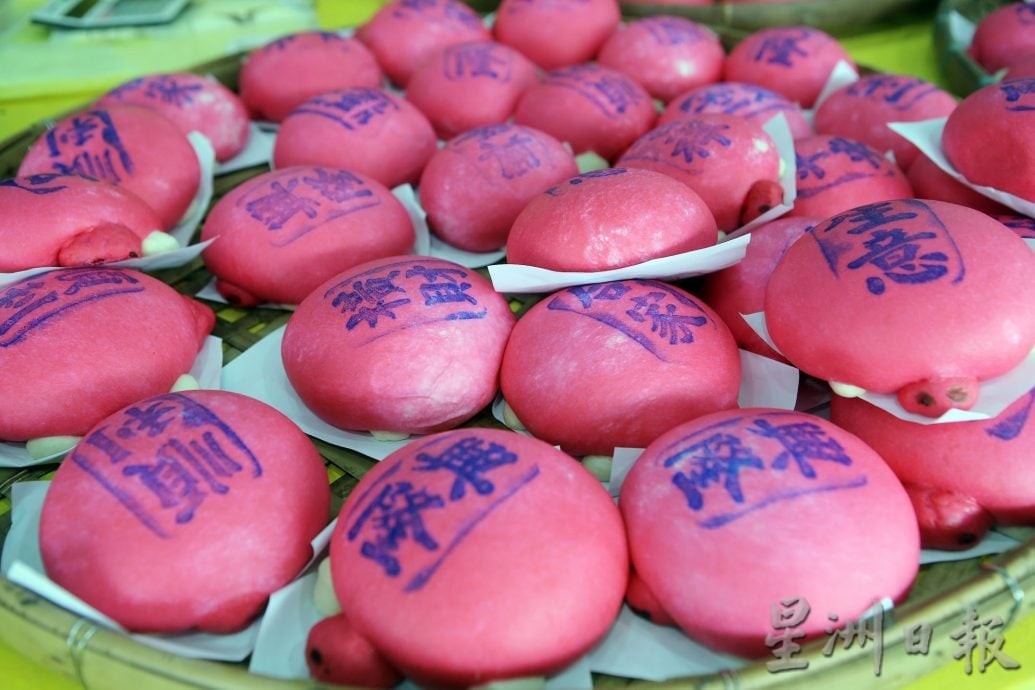 ★10月29日见报∕星角摄｜龟包的诞生得靠群众群力