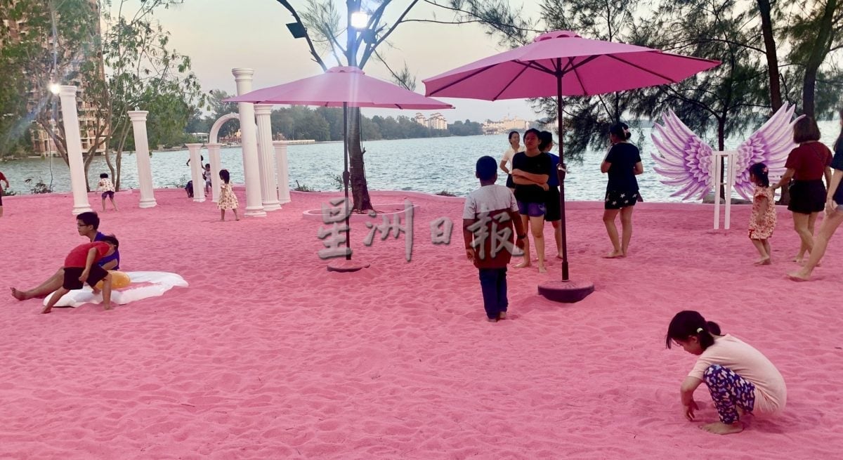 供星洲网:芙蓉皇家山湖滨公园迎新营运商 料添“粉红沙滩”