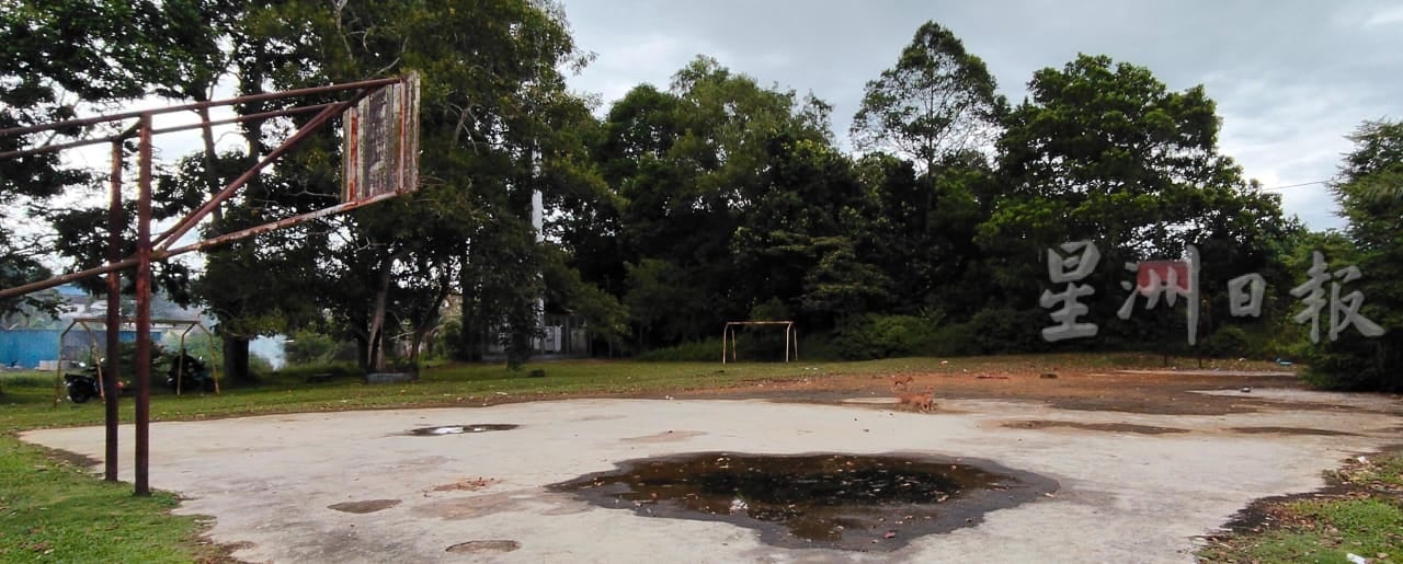 **已签发**柔:第二版头:民生特工队〡古来大田花园安全隐忧重重,居民盼当局正视