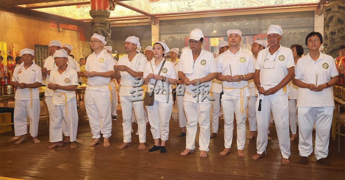 供星洲网/ 庇朥西天宫恭送九皇大帝圣驾回銮，10天庆典圆满落幕。