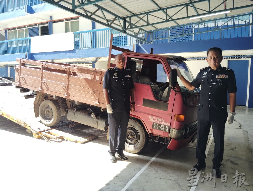 (已签发)柔:**版二头**偷罗里运载贼赃   2巫青跨区犯案终落网