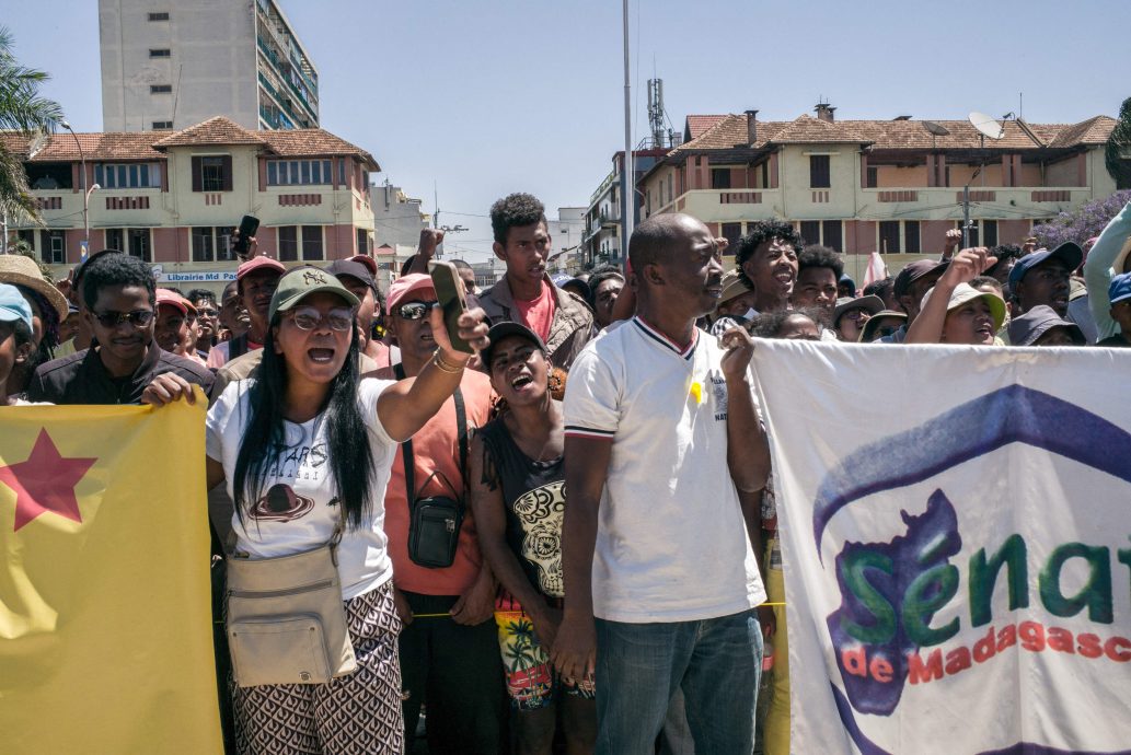 Z世代革命再下一城！　马达加斯加总统出逃