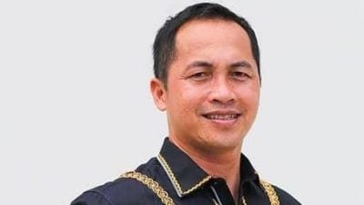 和谐党九路区候选人 亨利获政治学硕士学位