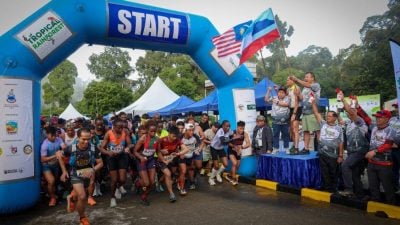 300人热带林越野跑　大马肯雅囊括男女冠