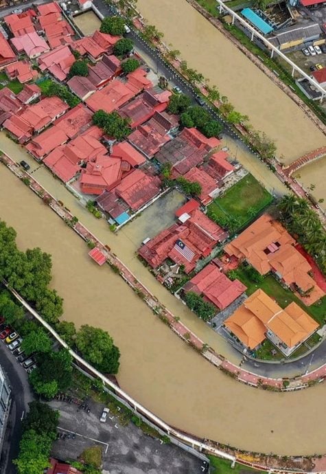 1097灾民迁疏散中心 下霹水灾恶化