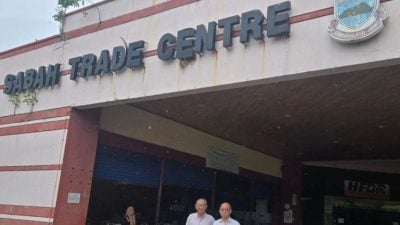 杨德利：部长政治干预　里卡士沙贸中心荒废