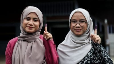 沙州选首落实18岁投票　年轻选民积极参与