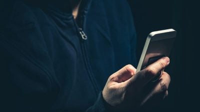 送货员发讯息骚扰女客户   网民促请平台严管纪律 保障客户安全