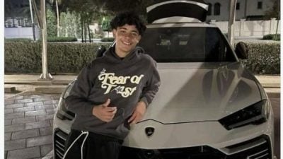 15岁拥百万兰博基尼 迷你罗开启豪车人生