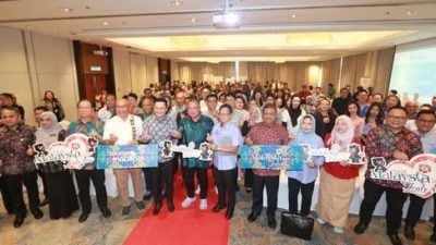 张庆信警告导游 “禁卖配套 带游客购物”