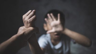 【独家】恶魔在身边（五） | 郑开丽：压力孤立交织 越罕见暴行 成因越复杂