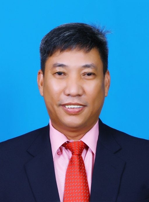 23日见报//大都会（版4头）：树人华小嘉年华义卖会