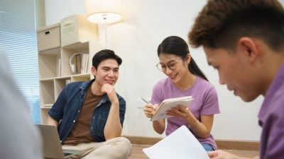 【中文對對說】“勵家兄弟”秉性辨析錄：鼓勵  鼓舞  勉勵  激勵