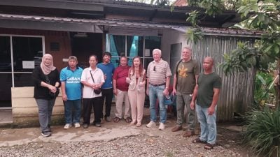 俄科学院考察天灾实验室 了解沙巴社区防灾运作