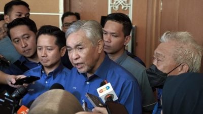 国阵首长人选 扎希：赢最多席政党优先