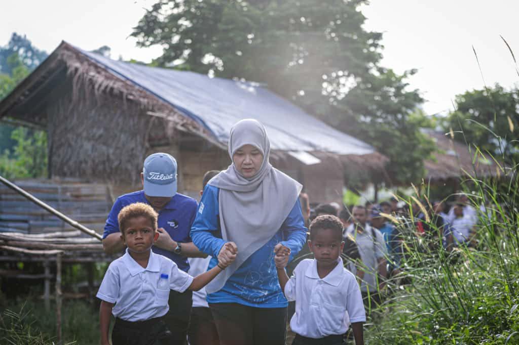 48学生10月登船上课 万丁湖水上学校全马首创
