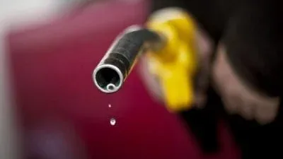 政府扩大RON95补贴机制 电召车分级补贴 机场德士每月享800公升