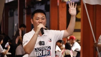 黄俊铨吁选民团结 夺回未来主导权