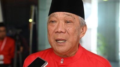 驳“最失败工程部长”指控  邦莫达批阿米占荒谬