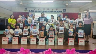 圣华庆儿童节 黄淽暄才艺赛捧冠