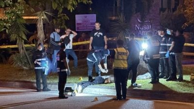 视频｜男子嘛嘛档用餐 遭多名枪手击杀