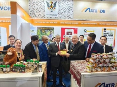 参与上海国际进博会 . 马设展馆 砂食品成焦点