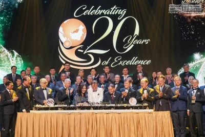 总理：推零支柱收入 . 须先稳砂财政