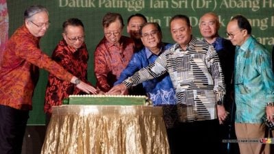 驳斥浪费公帑论 阿邦佐：婆航助推砂经济与旅游