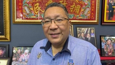 黄鸿圣:旧泊车固本可退款 . 全砂未来统一智能泊车系统